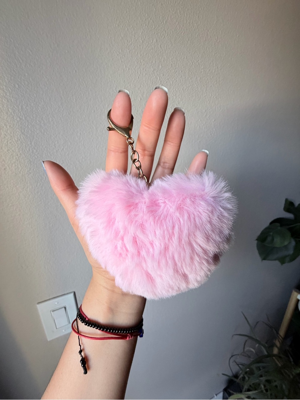 Pink Heart Faux Fur Keychain Pom Pom - Picture 3 of 3